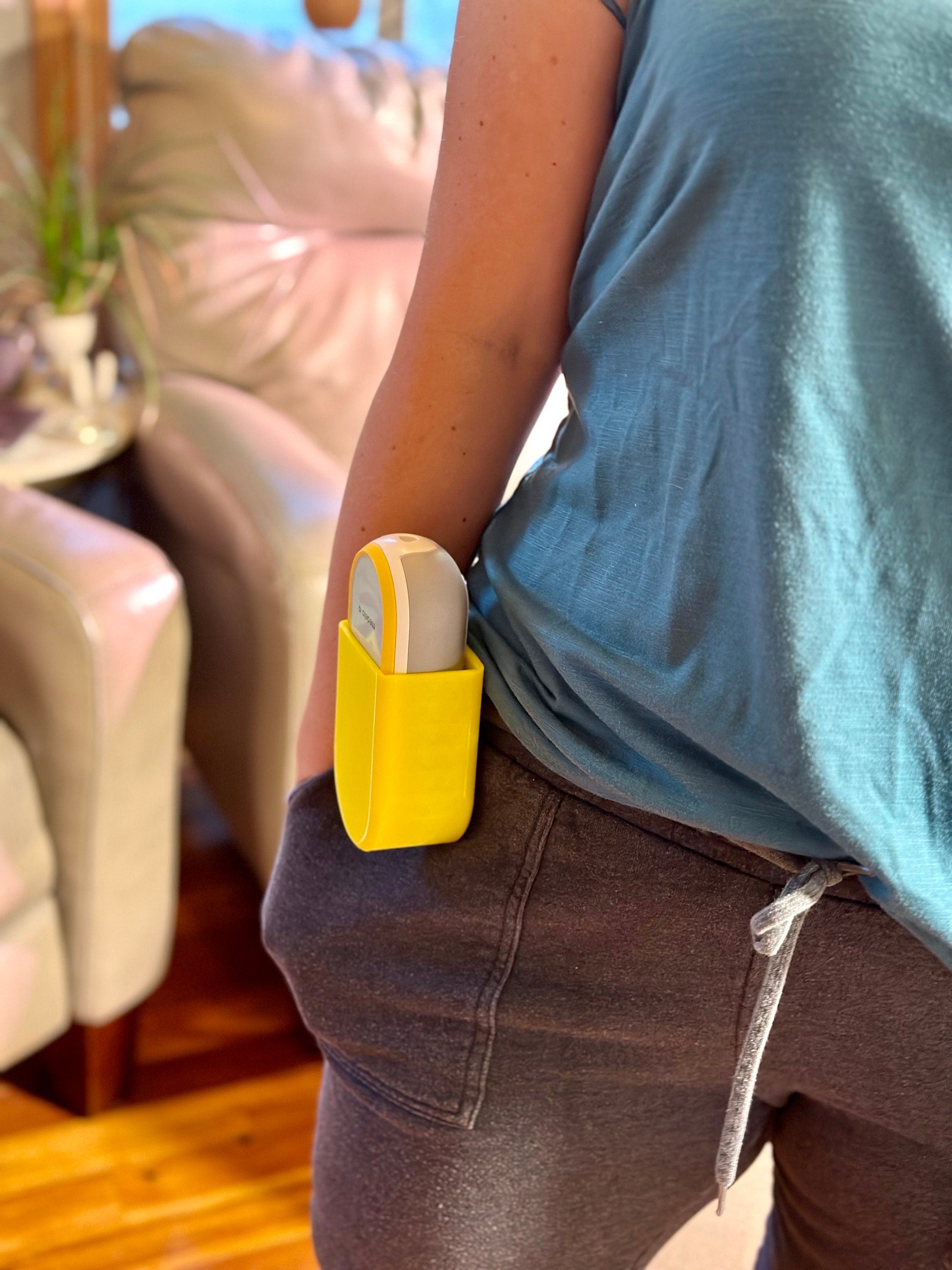 Medela Freestyle Support Sleeve - The Milk Crate. Now includes FREE Elastic belt for yoga/maternity pants!